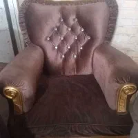 دو دست مبل راحتی