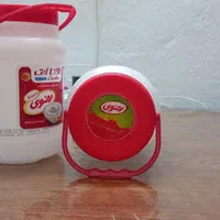 شیشه رُب و کشک ، سطل و دَبه ماست و کیسه .|ظروف نگهدارنده، پلاستیکی، یک‌بارمصرف|مشهد, حجاب (شهرک غرب)|دیوار