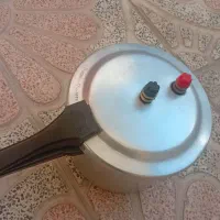 دیگ زودپز|ظروف پختوپز|دورود, |دیوار