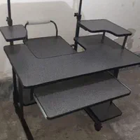 میز کامپیوتر