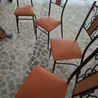 صندلی فلزی