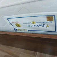 تشک تخت|تشک تختخواب|قم, بنیاد|دیوار