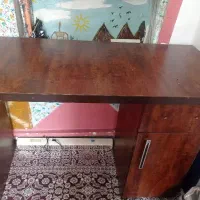 میز تحریر و میز کامپیوتر