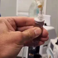 خدمات پرستاری درمنزل وصل ، سرم ،پانسمان وتزریقات|خدمات آرایشگری و زیبایی|زاهدان, |دیوار