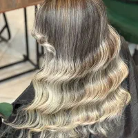مدل رنگ مو|خدمات آرایشگری و زیبایی|مشهد, رضاییه|دیوار