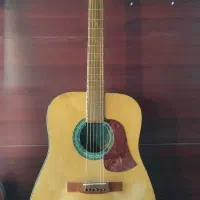 گیتار اکوستیک فندر دست ساز توسط استاد مَلِک