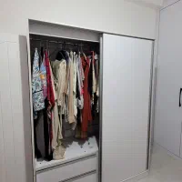 کمد لباس بزرگ و جادار