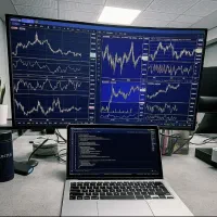 آموزش عملی ترید برای علاقه‌مندان واقعی