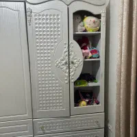 تخت و کمد