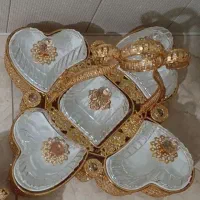 سرویس اردو خوری اماراتی