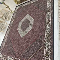 فرش|فرش|ری, سیزده آبان|دیوار