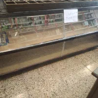میز کار سنگین چرخ دار و ویترین و میز توافقی