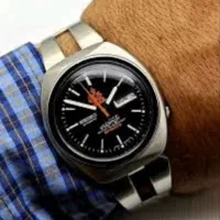 ساعت سیکو|کلکسیون اشیاء عتیقه|دهگلان, |دیوار