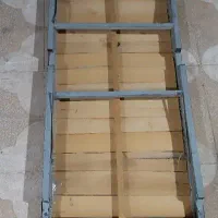 میز تزریقات و سالن|آرایشگاه و سالنهای زیبایی|شیراز, سعدیه جنوبی|دیوار