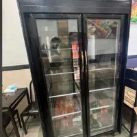 یخچال ویترینی سالم