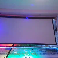 فروش پرده پراژکتور بزرگ