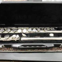 فلوت کلیددار نقرهای، مناسب هنرجو تمیز و سالم