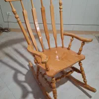 صندلی راکی|صندلی و نیمکت|شاهینشهر, شهرک گلدیس|دیوار