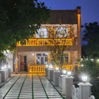 فروشی فروشی  این باغ ویلای باتمام امکانت رفاهی