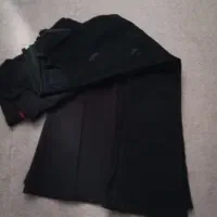 تعدادی لباس|لباس|ایلام, |دیوار