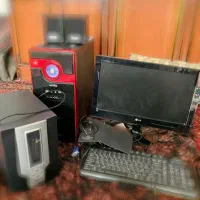 کامپیوتر رو میزی