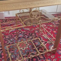 میز تحریر فلزی با رویه شیشه ای
