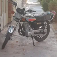 موتور سیکلت ۲۰۰