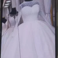 فروشنده مزون لباس عروس پاساژ حجت