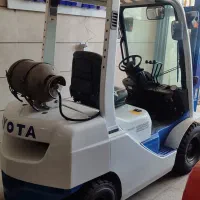 لیفتراک تویوتا‌2/5تن