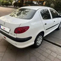 پژو 206SD V8 سفید مدل ۹۸ کم کار