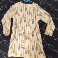 تعدادی مانتو شومیز|لباس|مرودشت, ابوذر شمالی‎|دیوار