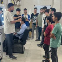 آموزشگاه آرایشگری عصر مو