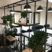 واگذاری-کافه-در-سالن-زیبایی