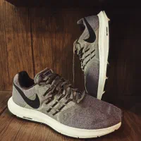 تعدادی کتونی اورجینال|کیف، کفش، کمربند|کرج, شهرک صدف|دیوار