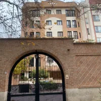 ادمین حضوری خانم نیارمندیم