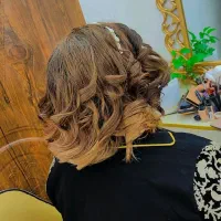 میکاپ و شینیون|خدمات آرایشگری و زیبایی|زابل, |دیوار