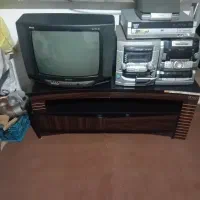تلویزیون قدیمی ضبط و باند