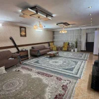 خانه طبقه همکف ۱۳۷ متری بازسازی شده شیک