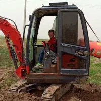 ارائه خدمات با مینی بیل مکانیکی|خدمات حمل و نقل|زنجان, |دیوار