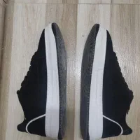 کفش اسپرت کاملا نو|کیف، کفش، کمربند|سمنان, |دیوار