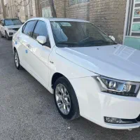 دنا پلاس توربو اتومات مدل ۱۴۰۰ در حد