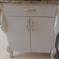 میز اتو و چرخ خیاطی