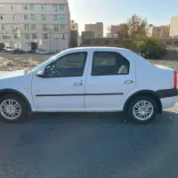 ماشین L90 E1