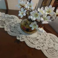 گل و گلدان خارجی|گل مصنوعی|تهران, نیروی هوایی (پیروزی)|دیوار