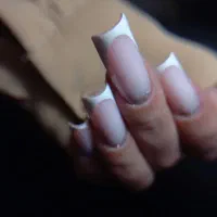 کاشت ناخن تخصصی در میاندوآب