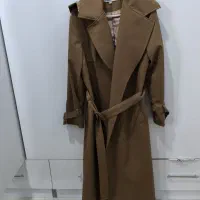 پالتوی بارونی رنگ خردلی