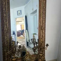 آیینه و جمعدان و ساعت ایستاده شیک و شکیل