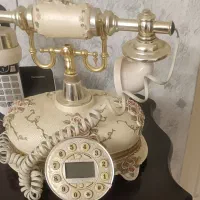 تلفن از جنس پلی استر