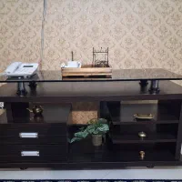 میز تلویزیون در حد نو