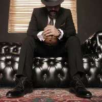 آتلیه عکس و فیلم و کلیپ عروسی